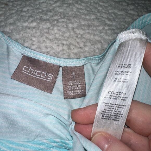 Chicos Women’s Bright Blue White Pattern Tank Top Size 1 (Small) - Picture 5 of 11